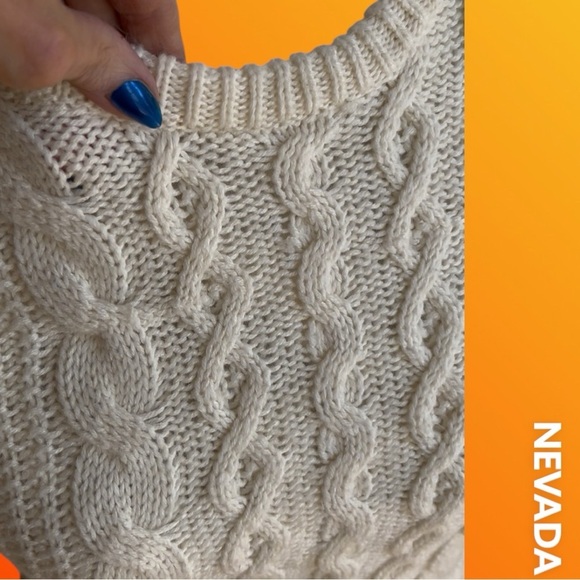 Women's Cream Cable Knit Sweater - Picture 7 of 12
